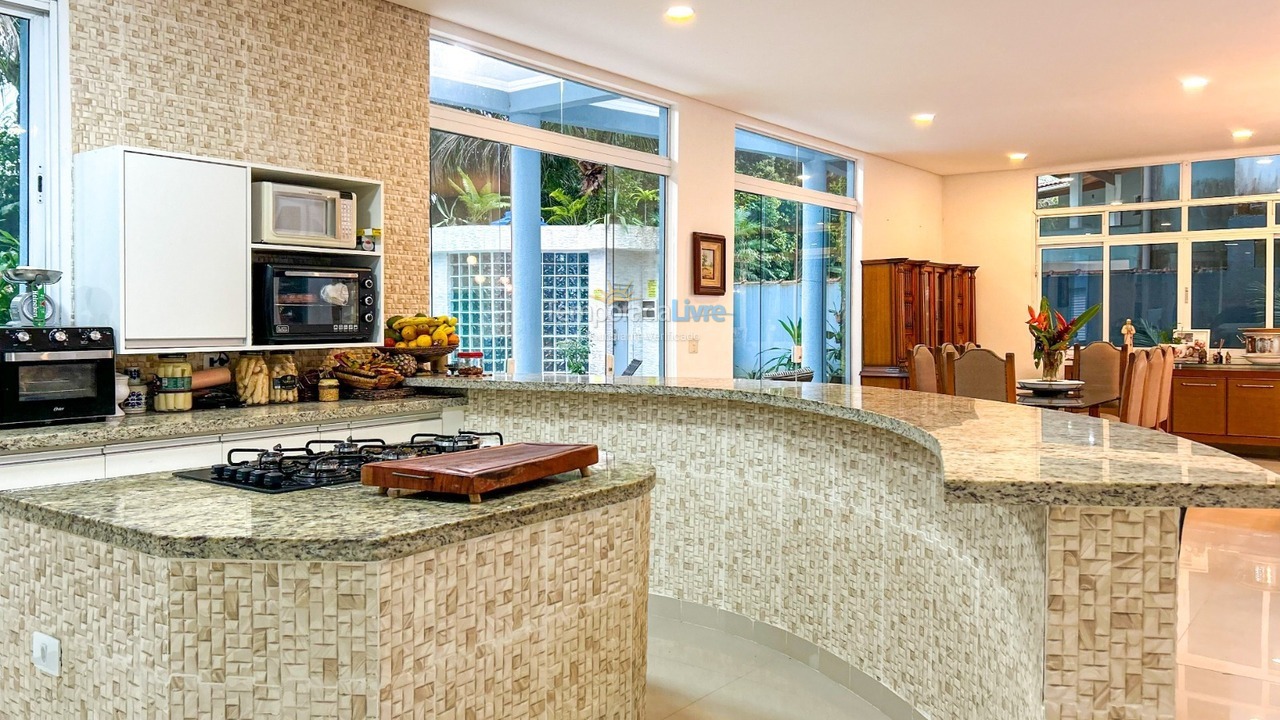 Casa para aluguel de temporada em Bertioga (Praia de Guaratuba)