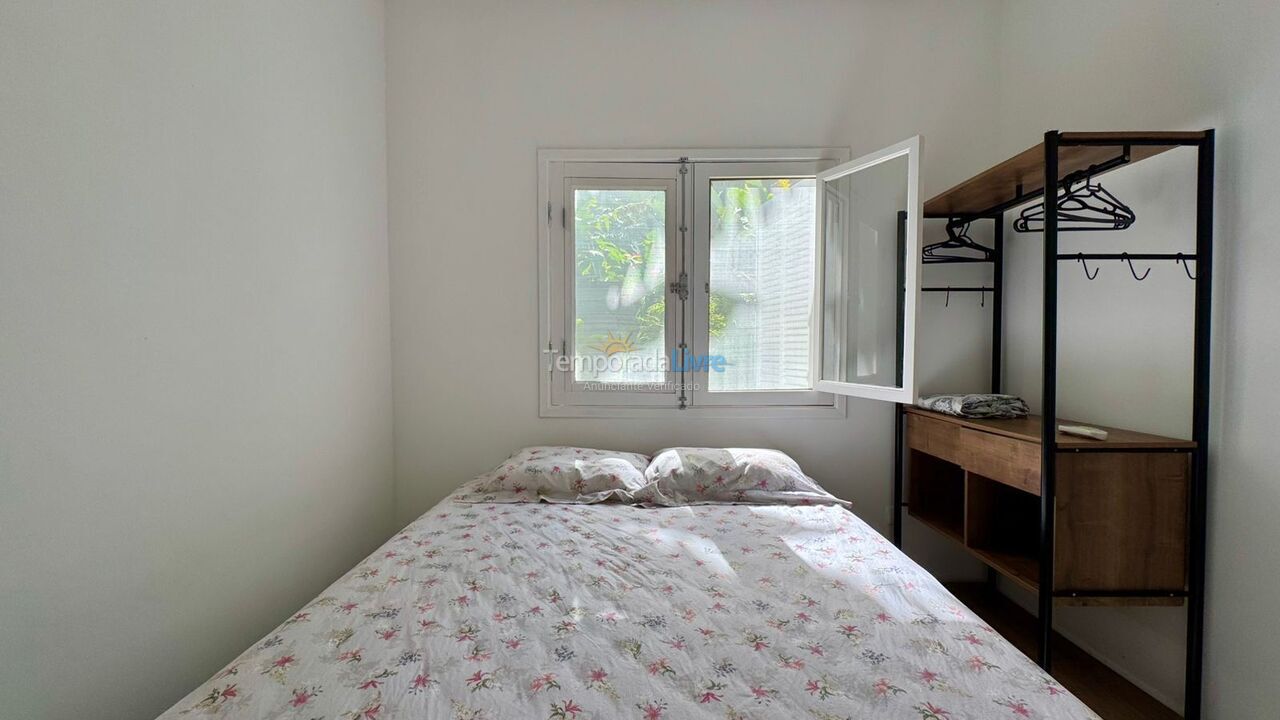 House for vacation rental in São Sebastião (Praia da Baleia)