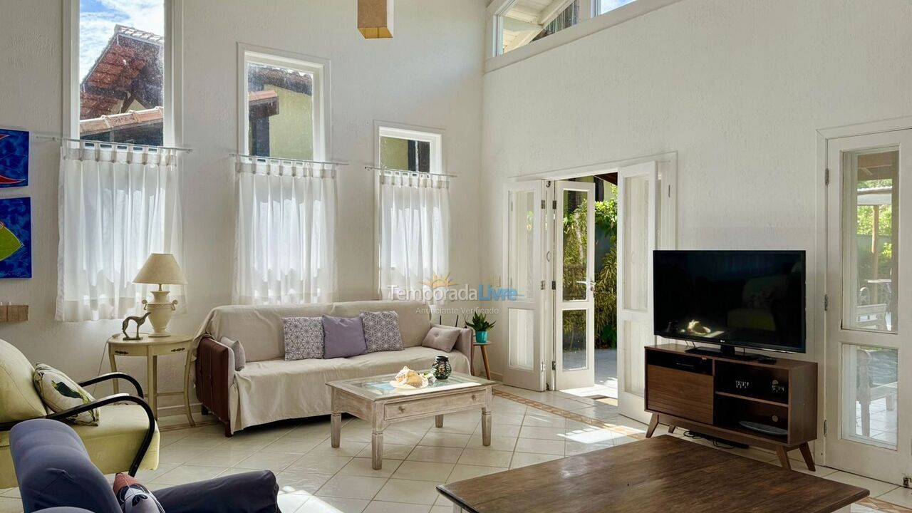 House for vacation rental in São Sebastião (Praia da Baleia)