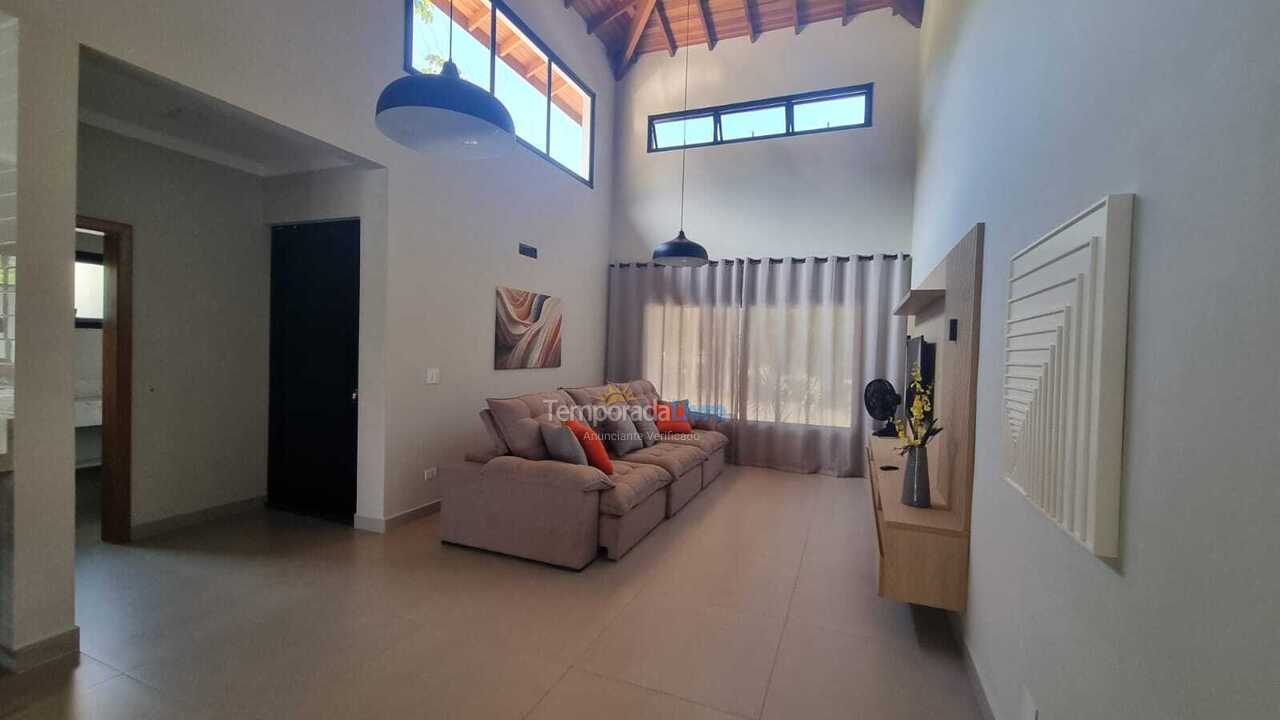 House for vacation rental in Caraguatatuba (Praia da Mococa)