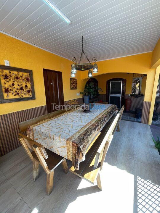 Casa para alquiler de vacaciones em Goiânia (Caldas Novas)