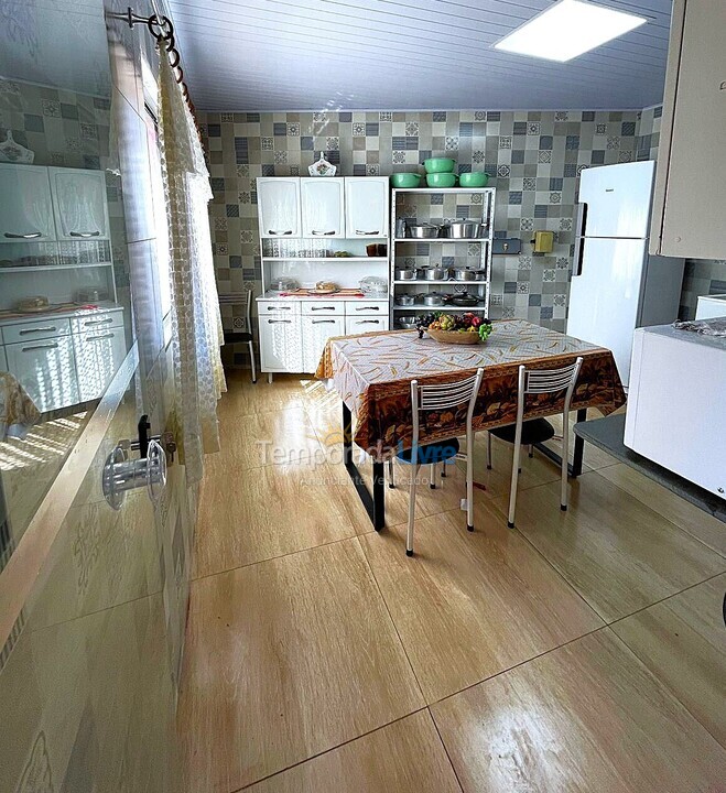 Casa para alquiler de vacaciones em Goiânia (Caldas Novas)