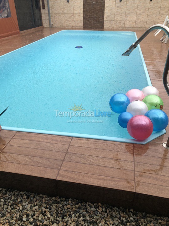 Casa para alquiler de vacaciones em São Francisco do Sul (Vila da Glória)