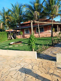 Aluga chacara para temporada