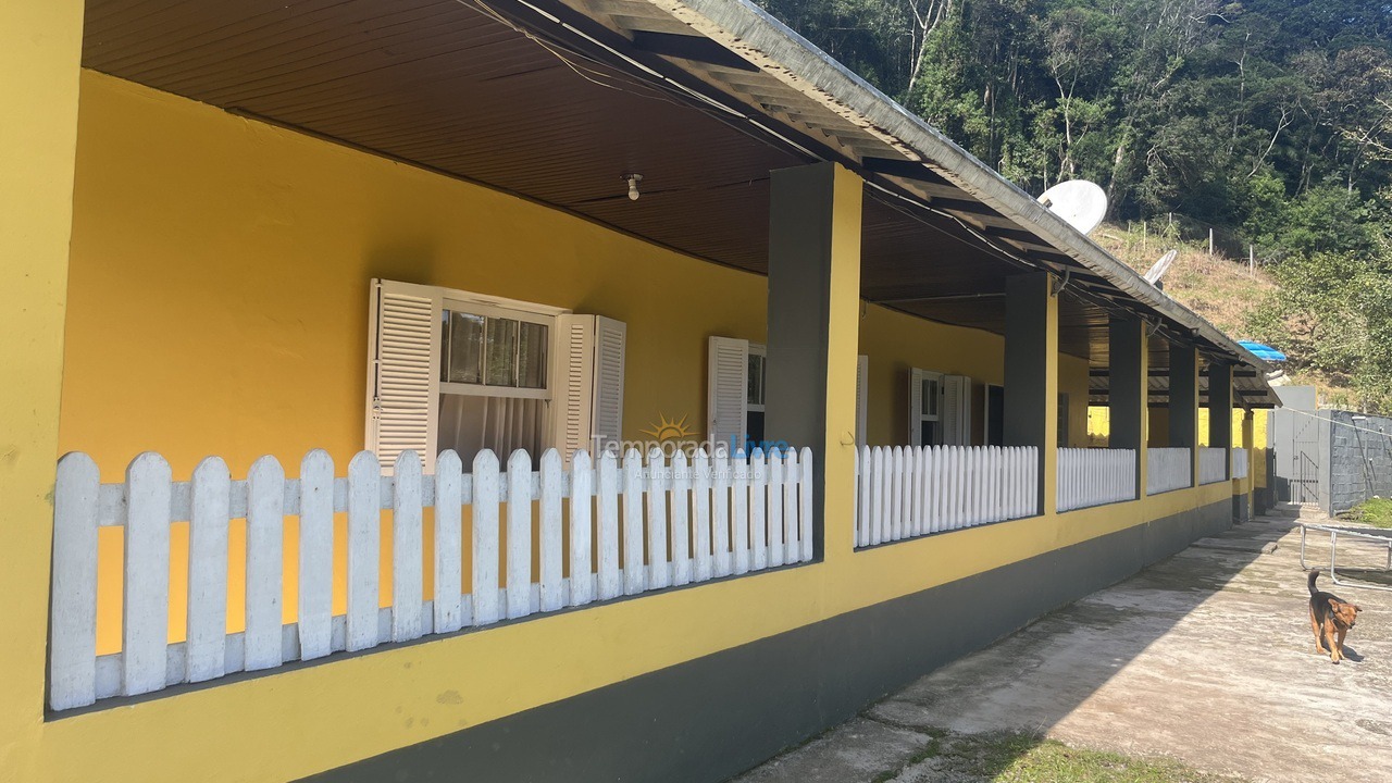 Granja para alquiler de vacaciones em Juquitiba (Juquitiba)