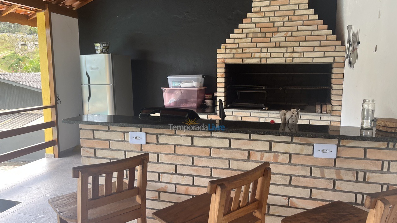 Granja para alquiler de vacaciones em Juquitiba (Juquitiba)