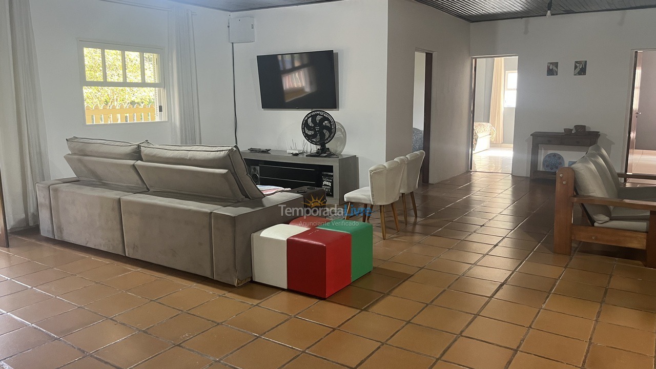 Granja para alquiler de vacaciones em Juquitiba (Juquitiba)