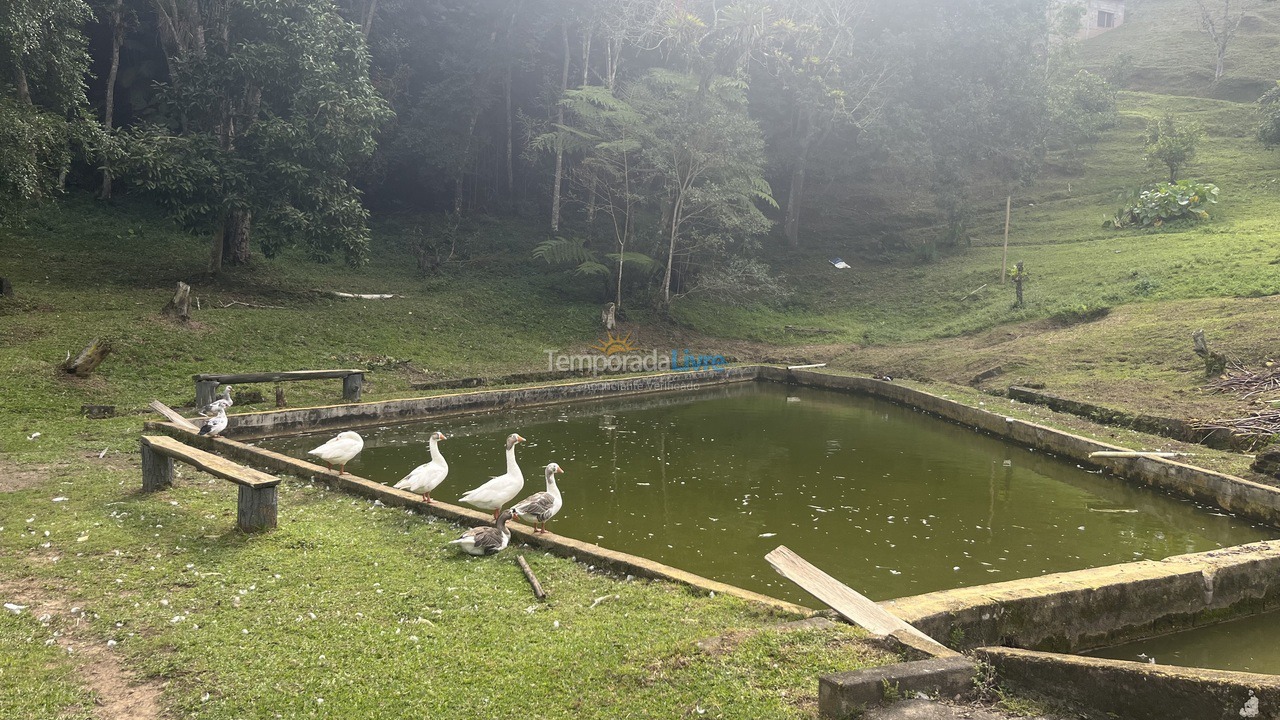 Granja para alquiler de vacaciones em Juquitiba (Juquitiba)