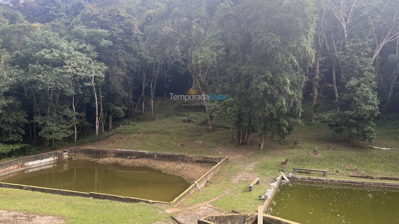 Granja para alquiler de vacaciones em Juquitiba (Juquitiba)