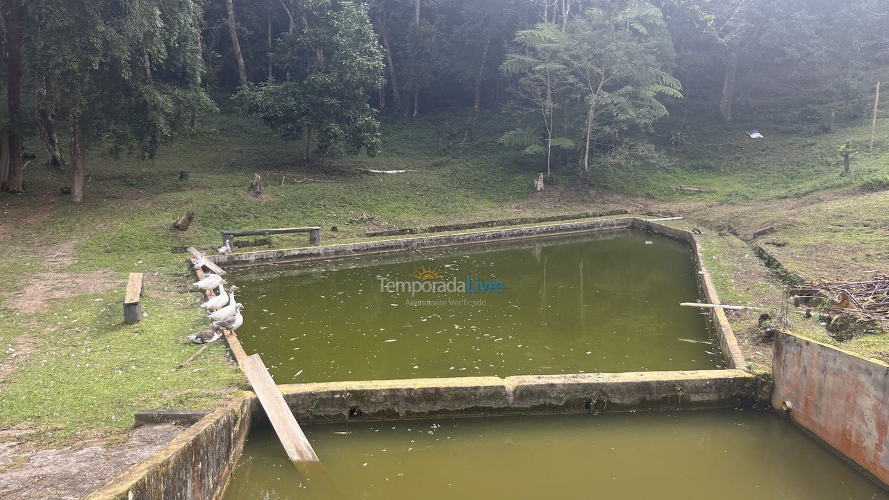 Granja para alquiler de vacaciones em Juquitiba (Juquitiba)