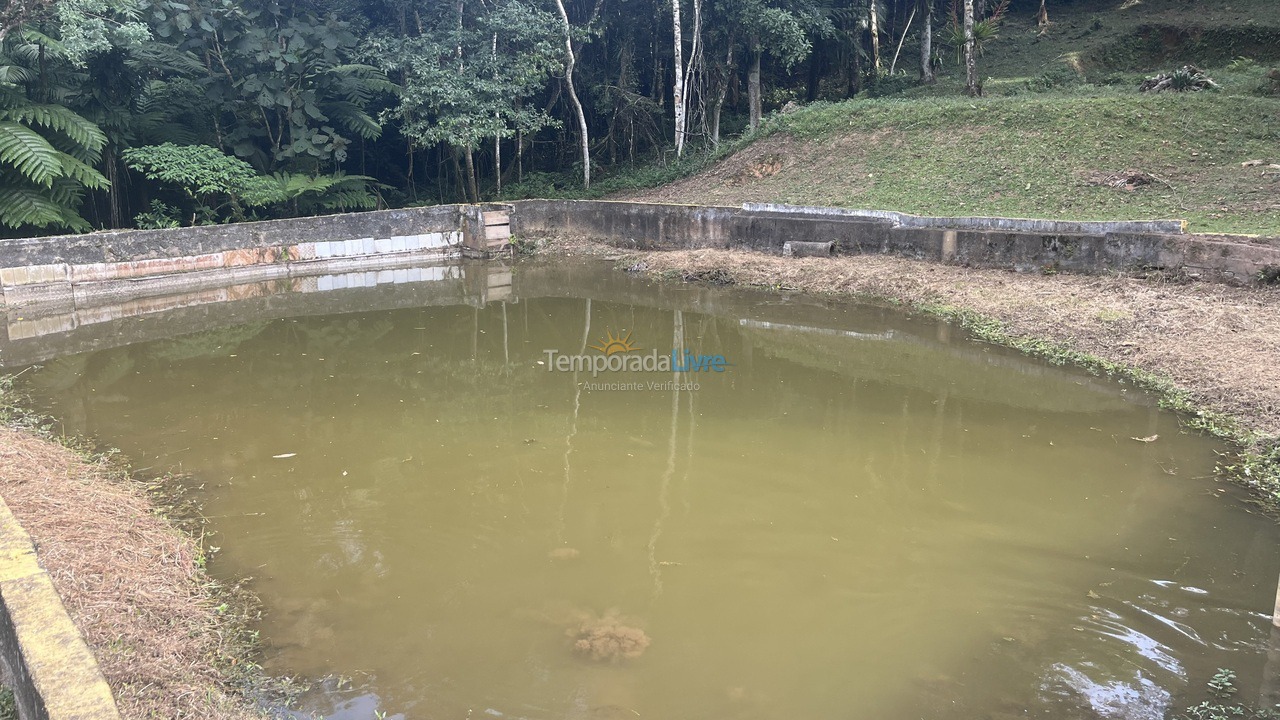 Granja para alquiler de vacaciones em Juquitiba (Juquitiba)