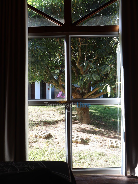 Casa para aluguel de temporada em Palhoça (Guarda do Embaú)