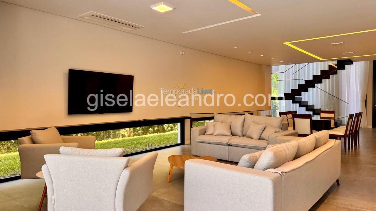 House for vacation rental in Florianopolis (Jurerê Internacional)