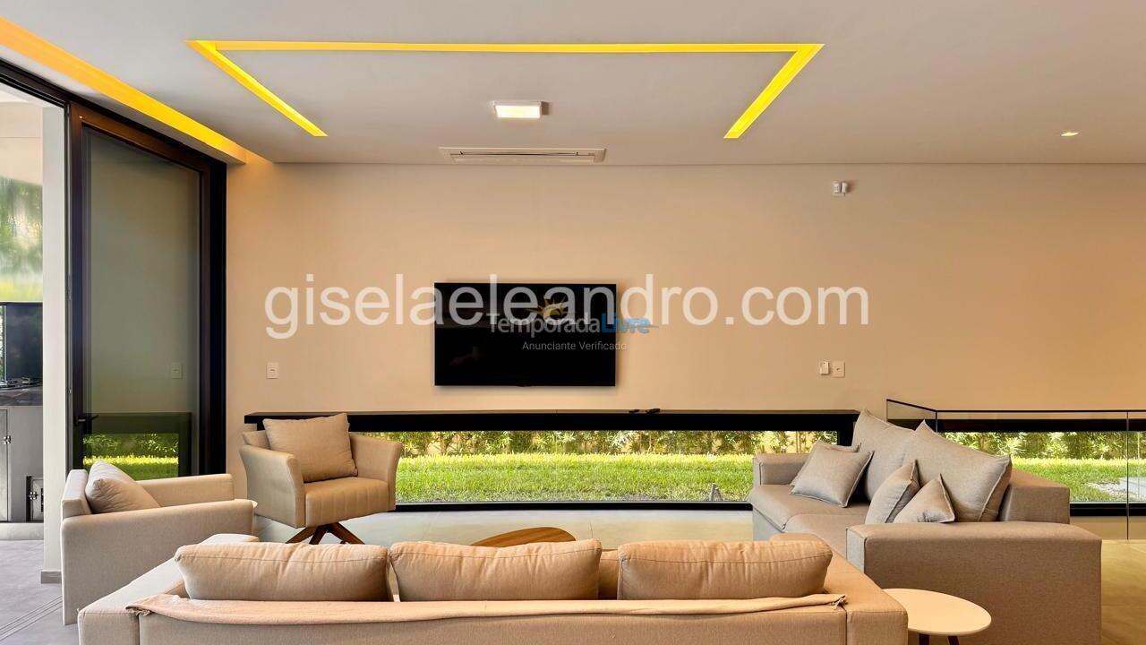 House for vacation rental in Florianopolis (Jurerê Internacional)