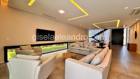 Last houses available for IRONMAN.