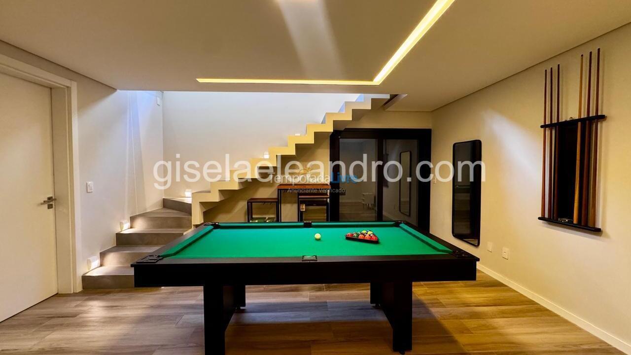 House for vacation rental in Florianopolis (Jurerê Internacional)