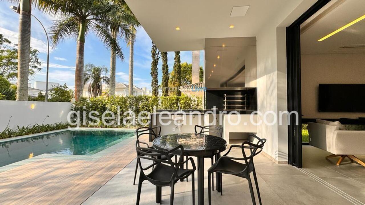 House for vacation rental in Florianopolis (Jurerê Internacional)