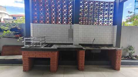 Casa familiar próximo ao centro aquário e projeto tamar.