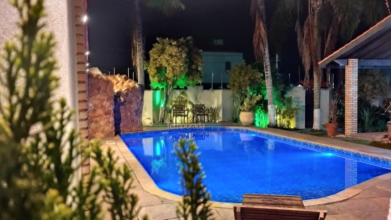 Casa para alquiler de vacaciones em Itanhaém (Cibratel)
