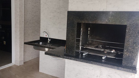 Casa espaciosa en la playa.