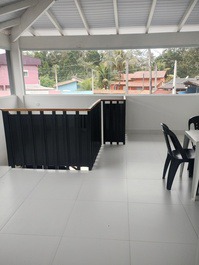 Casa espaciosa en la playa.