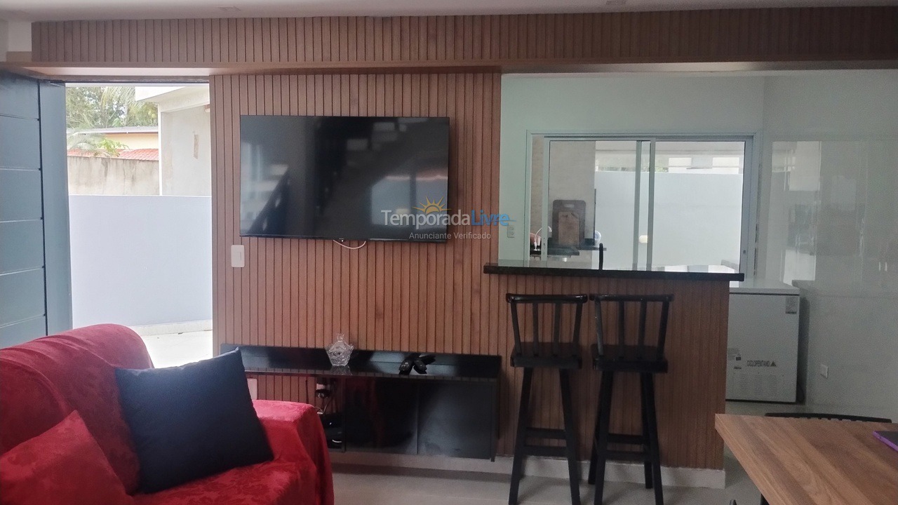 Casa para alquiler de vacaciones em Bertioga (Praia de Guaratuba)