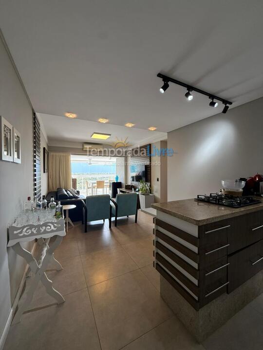 Apartamento para aluguel de temporada em Bertioga (Riviera de São Lourenço)