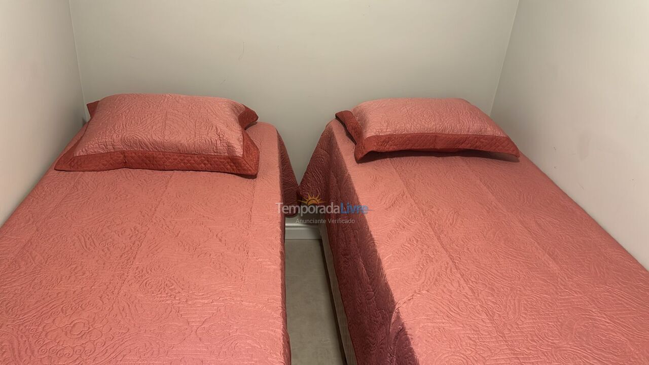 Apartamento para aluguel de temporada em Bertioga (Riviera de São Lourenço)