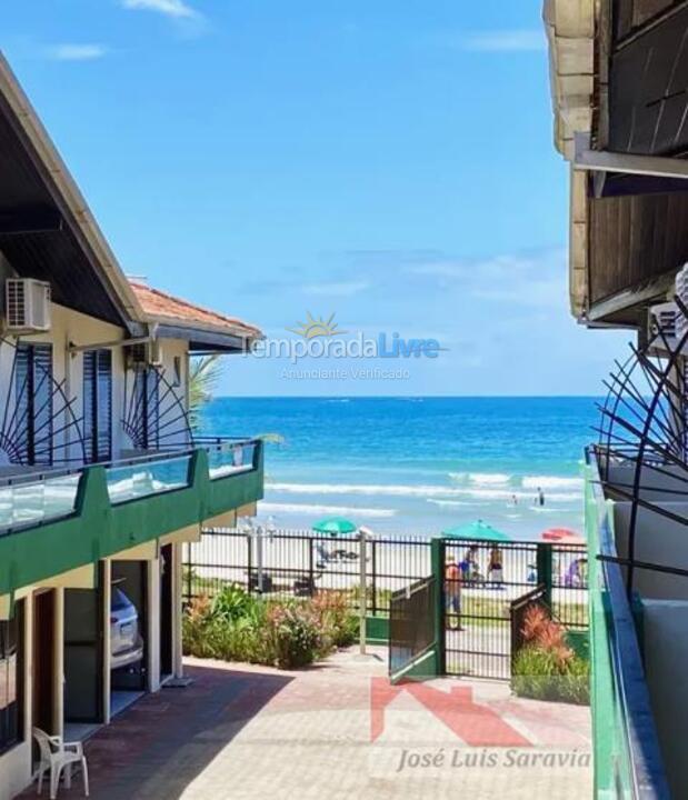 Apartamento para aluguel de temporada em Bombinhas (Praia de Bombas)