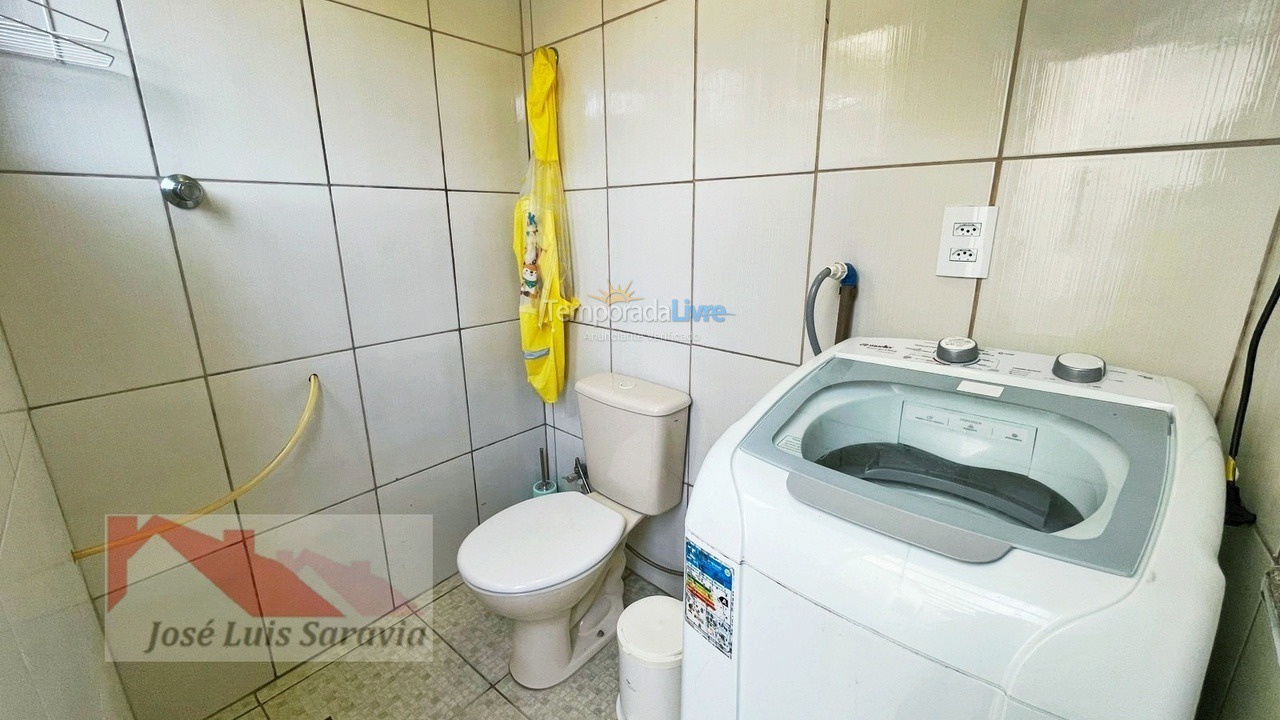 Apartamento para aluguel de temporada em Bombinhas (Praia de Bombas)