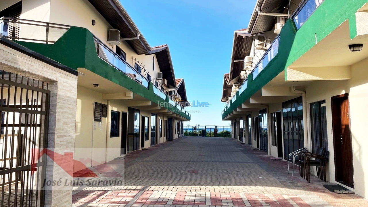 Apartamento para aluguel de temporada em Bombinhas (Praia de Bombas)