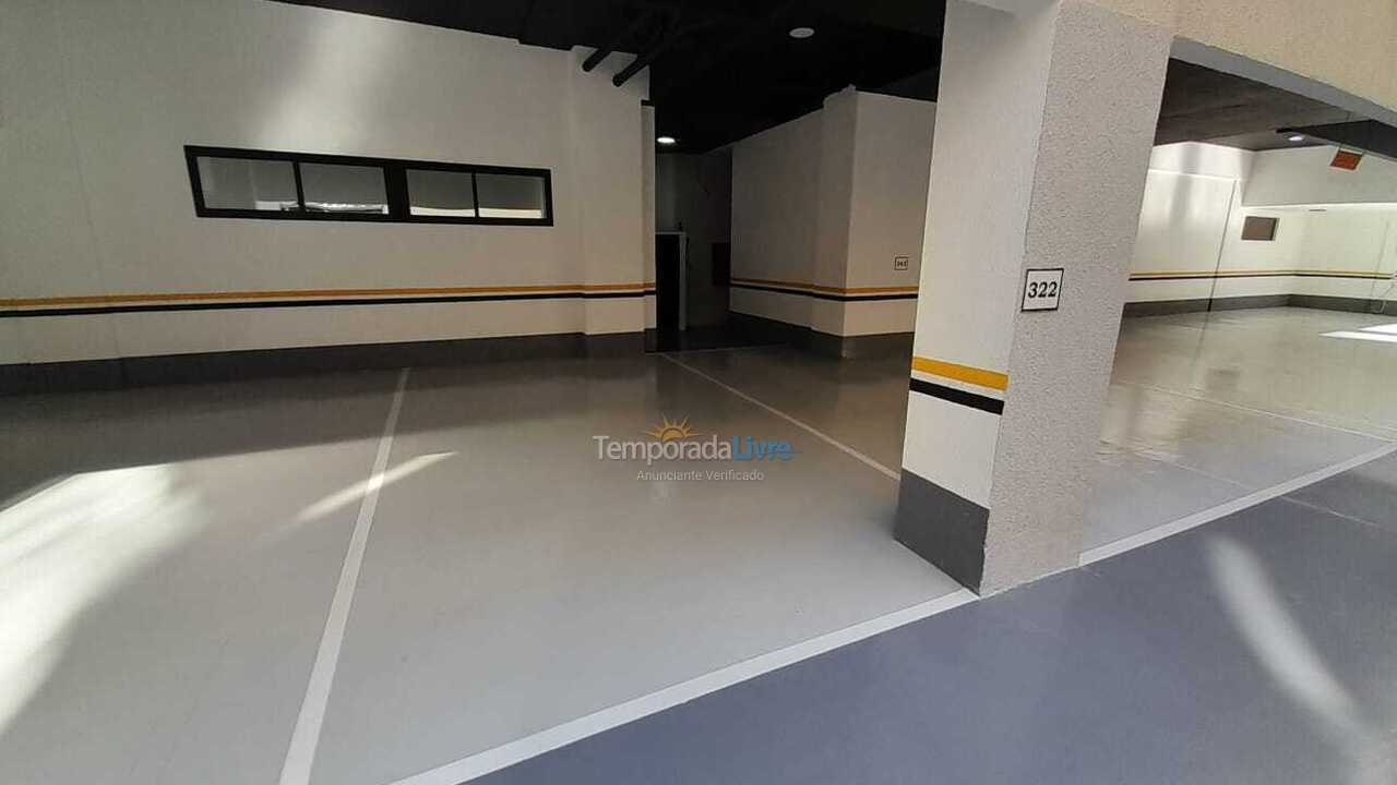 Apartamento para alquiler de vacaciones em Itapema (Meia Praia)