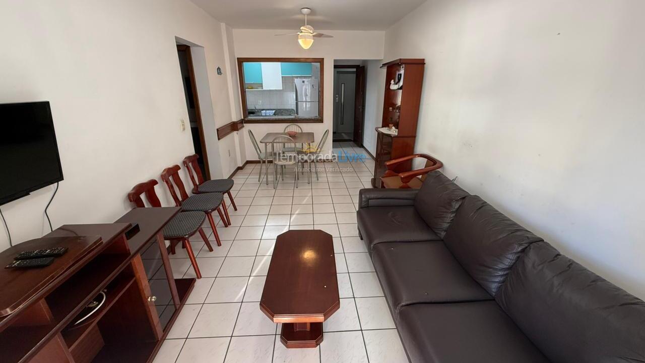 Apartamento para aluguel de temporada em Itapema (Meia Praia)