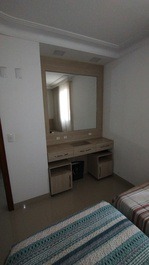 Beachfront apartment (literally on the sand). For vacation or work, just come.