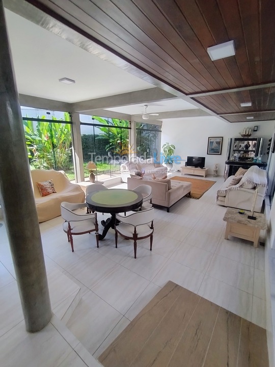 Casa para aluguel de temporada em Bertioga (Riviera de São Lourenço)