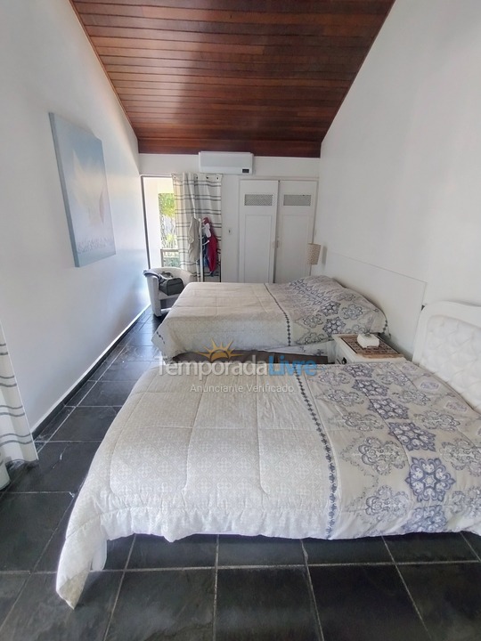 Casa para aluguel de temporada em Bertioga (Riviera de São Lourenço)