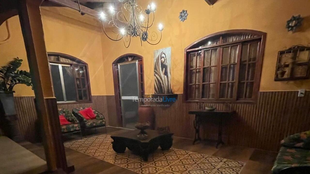 Casa para aluguel de temporada em Caldas Novas (Portal das águas Quentes)