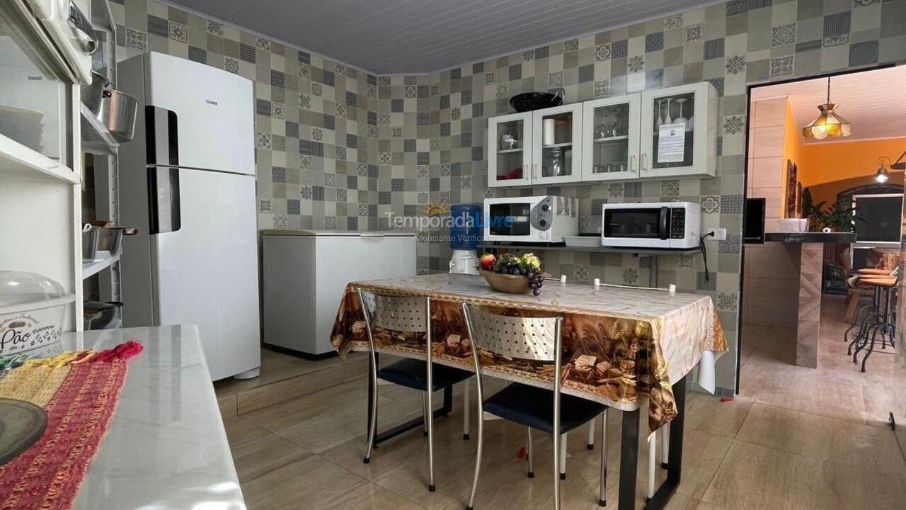 Casa para aluguel de temporada em Caldas Novas (Portal das águas Quentes)