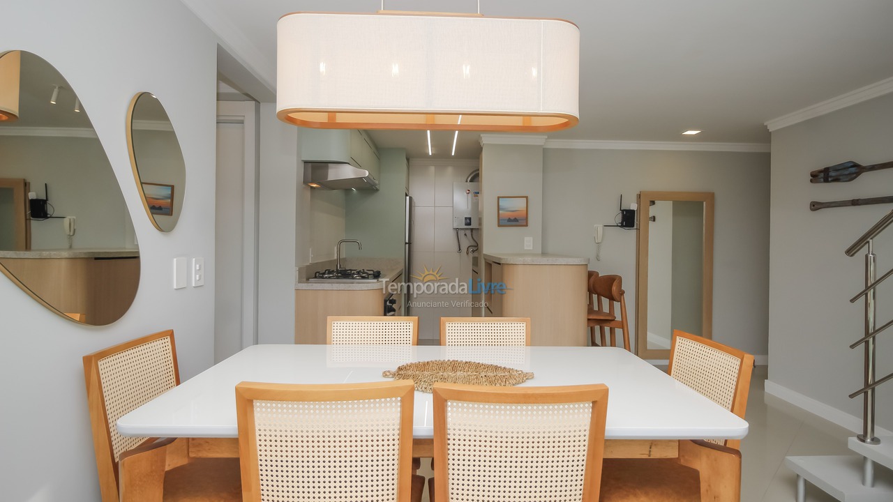 Apartamento para aluguel de temporada em Bombinhas (Canto Grande)