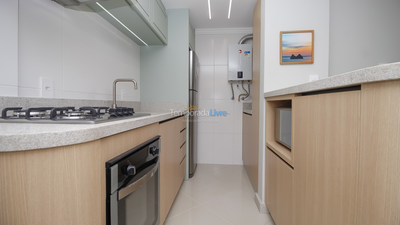 Apartamento para aluguel de temporada em Bombinhas (Canto Grande)