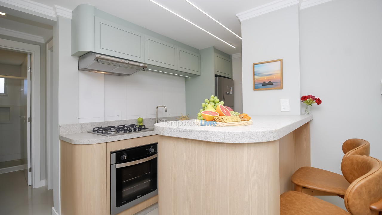 Apartamento para aluguel de temporada em Bombinhas (Canto Grande)