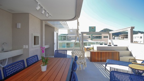 Cobertura Duplex com Spa e vista mar - Praia de Canto Grande