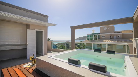 Cobertura Duplex com Spa e vista mar - Praia de Canto Grande