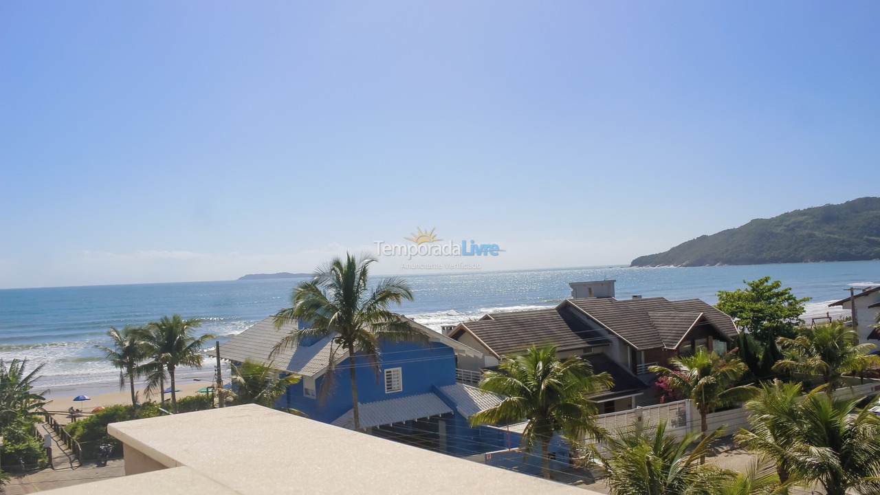 Apartamento para aluguel de temporada em Bombinhas (Canto Grande)