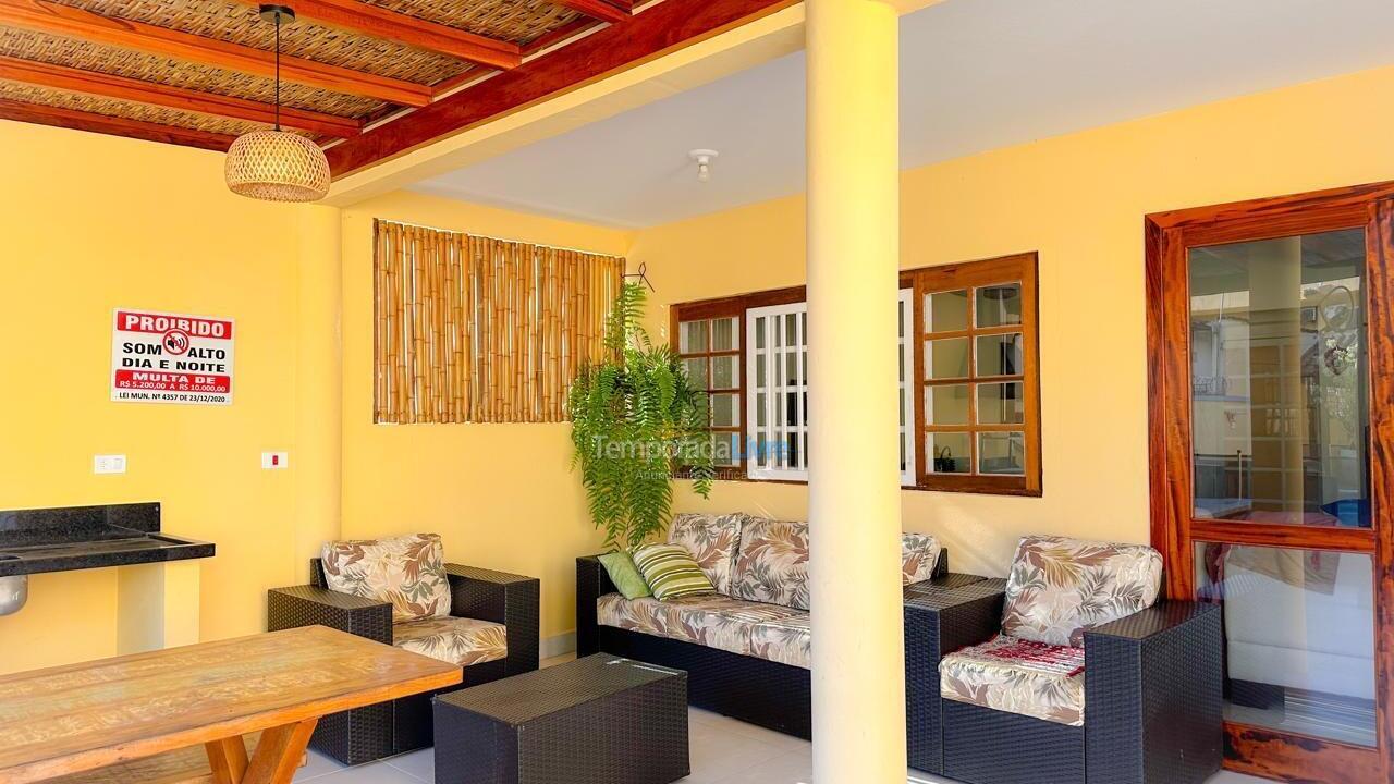 House for vacation rental in Ubatuba (Praia das Toninhas)