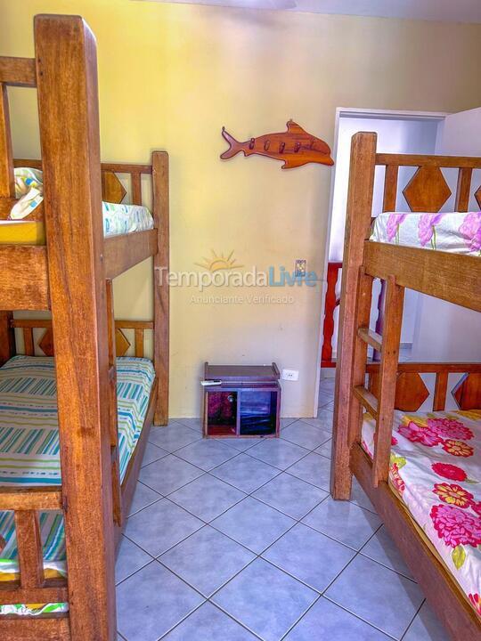 House for vacation rental in Ubatuba (Praia das Toninhas)
