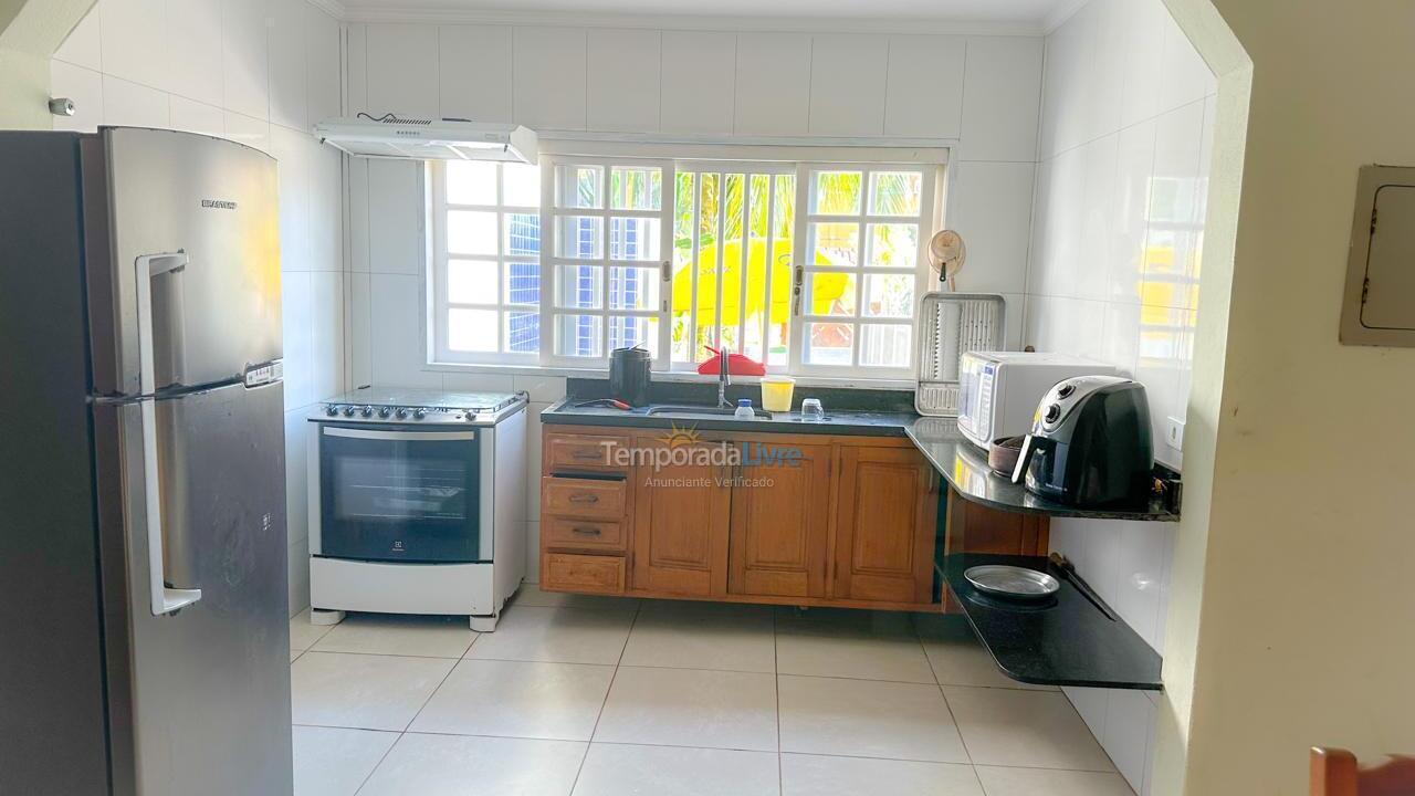 House for vacation rental in Ubatuba (Praia das Toninhas)