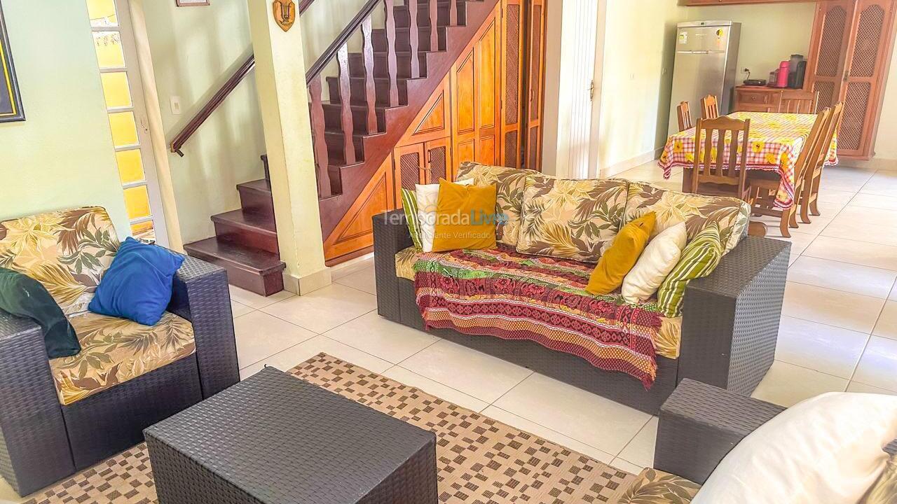 House for vacation rental in Ubatuba (Praia das Toninhas)