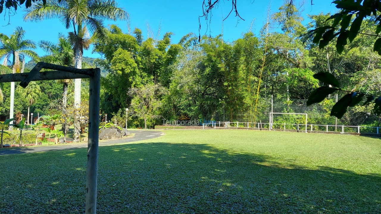 Granja para alquiler de vacaciones em Guapimirim (Espinhaço)