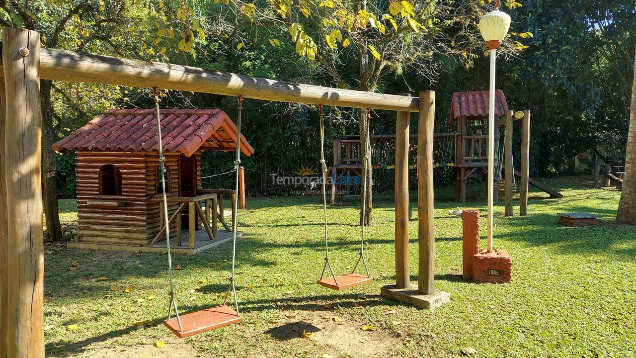 Granja para alquiler de vacaciones em Guapimirim (Espinhaço)